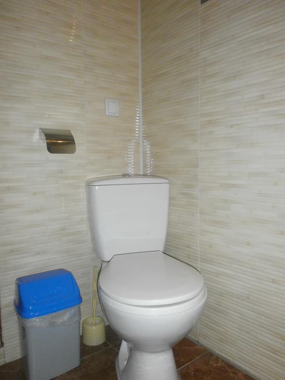 Kitech Guest House Odesa Room photo