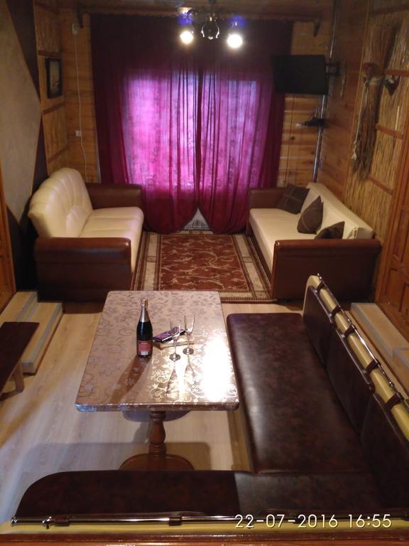 Kitech Guest House Odesa Exterior photo