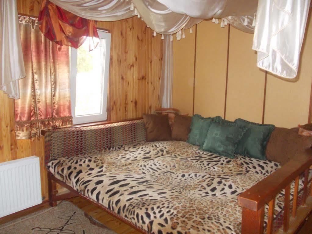 Kitech Guest House Odesa Exterior photo